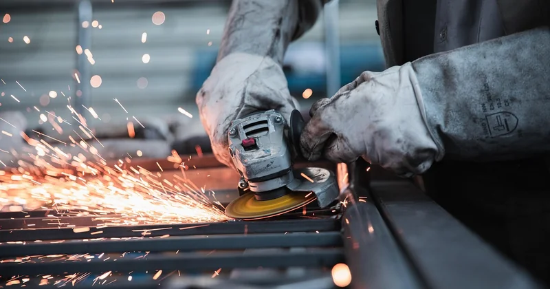 Matériaux et fabrication : où part vraiment l'argent de votre devis