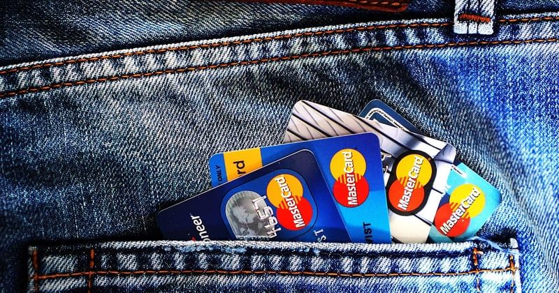 Fourniture carte débit MCD DI : le guide pour tout comprendre