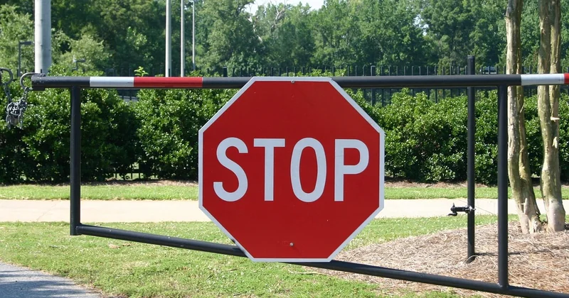 Quelles autorisations pour un panneau autour de Nantes ?